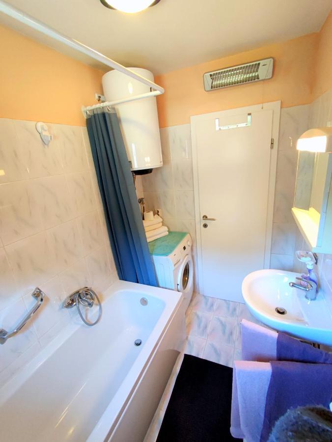 Apartment Pajtak Porec Ngoại thất bức ảnh