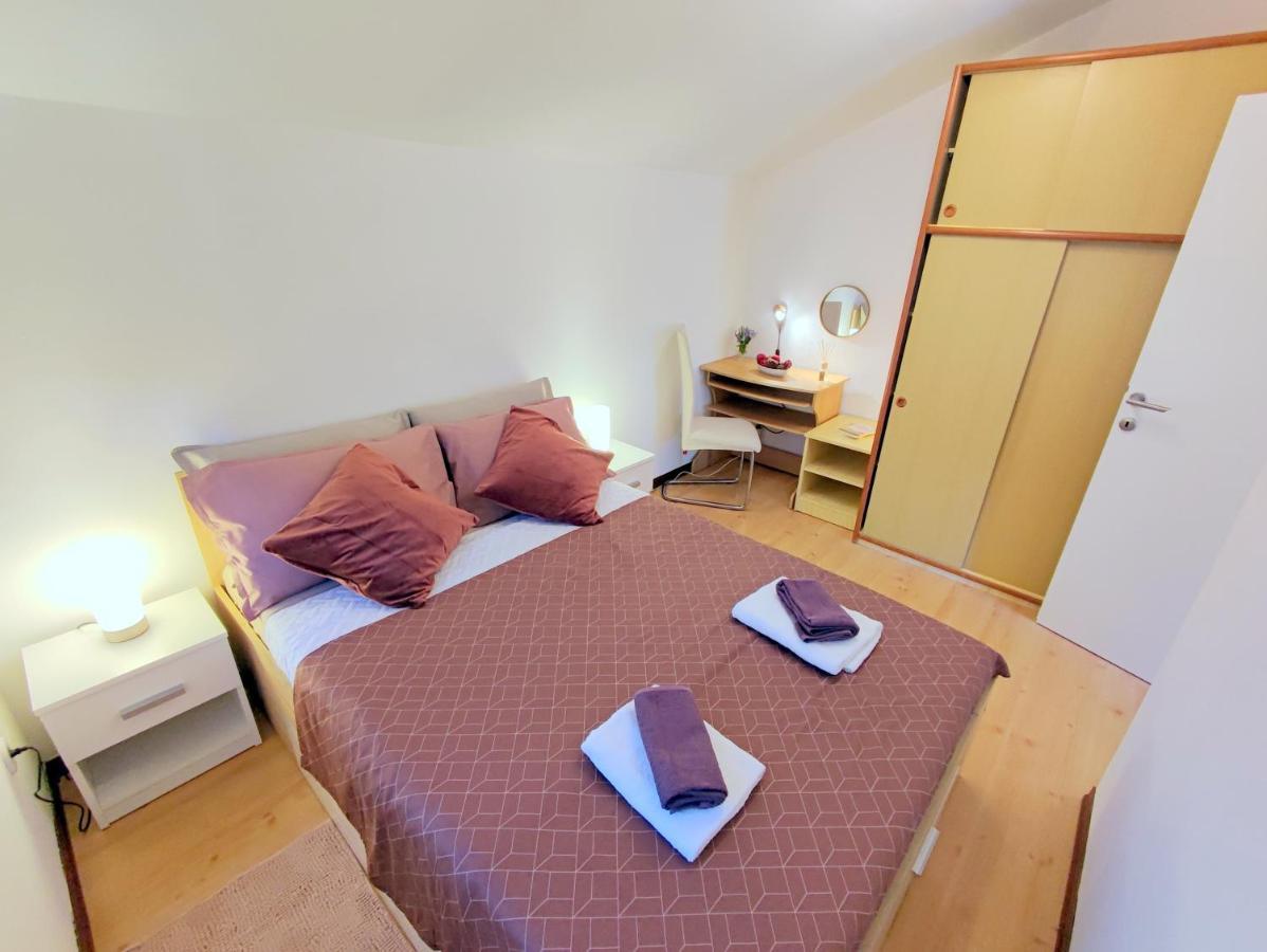 Apartment Pajtak Porec Ngoại thất bức ảnh